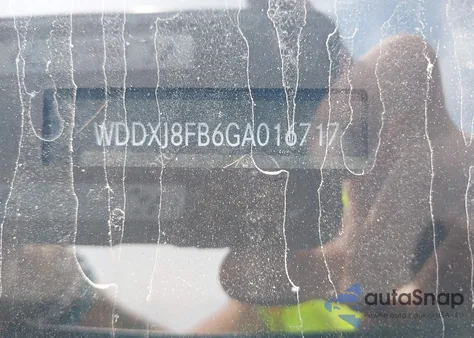 2016 Mercedes-Benz S 550 4Matic z USA, uszkodzony, nr VIN WDDXJ8FB6GA016717